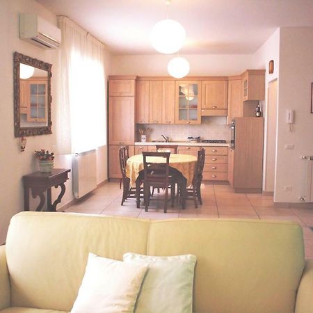 Villa Casa Lu' à Viareggio Extérieur photo